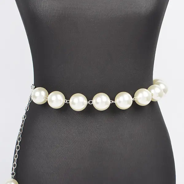 Oversized Pearl Chain Belt
