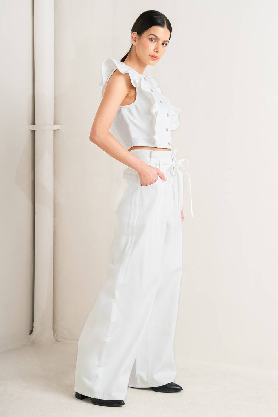 Twill Sleeveless Ruffle Top