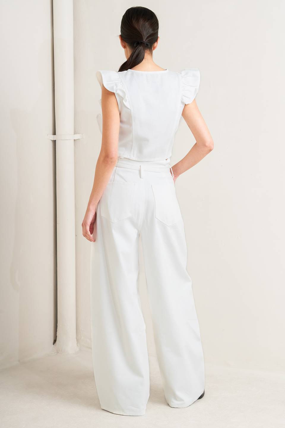 Twill Sleeveless Ruffle Top