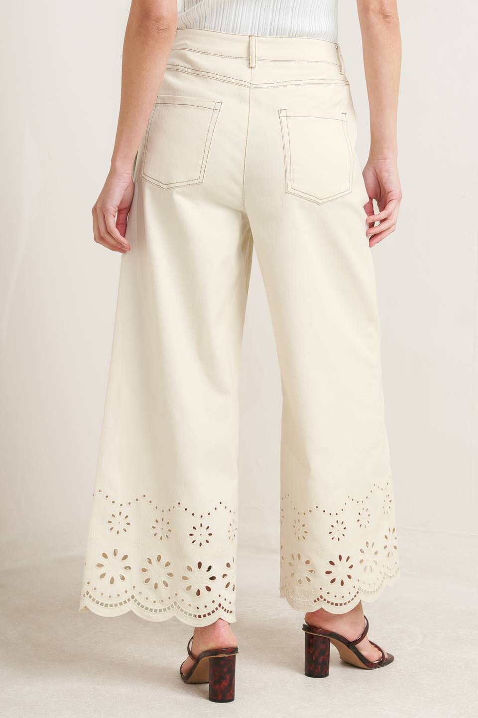 Twill Eyelet Bottom Culotte Pants