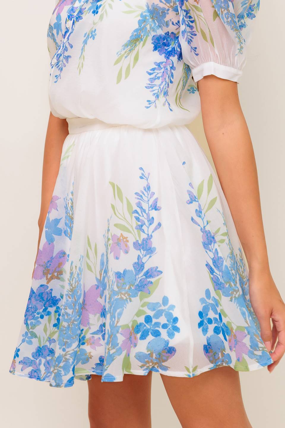 Floral Woven Mini Skirt