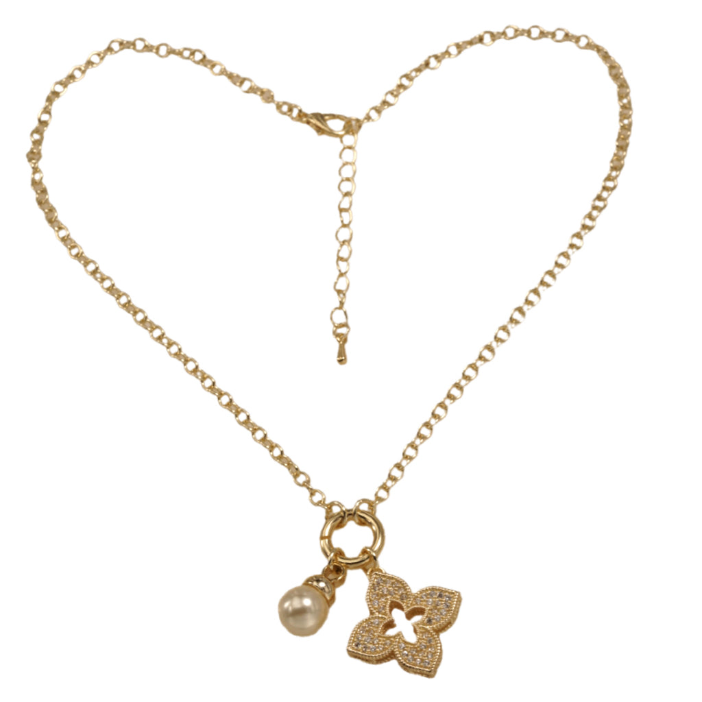 Pearl Drop Clover Pendant Necklace