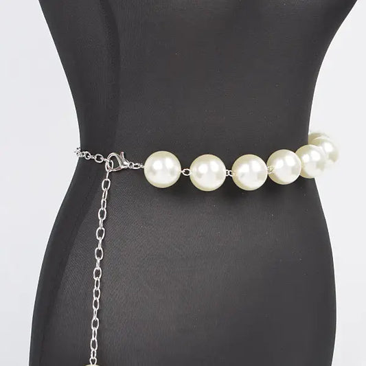 Oversized Pearl Chain Belt